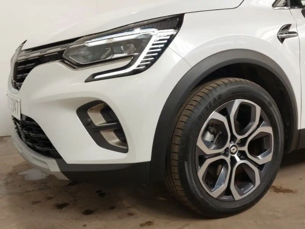 2023-renault-captur-16-techno-160ps-plug-in-big-11