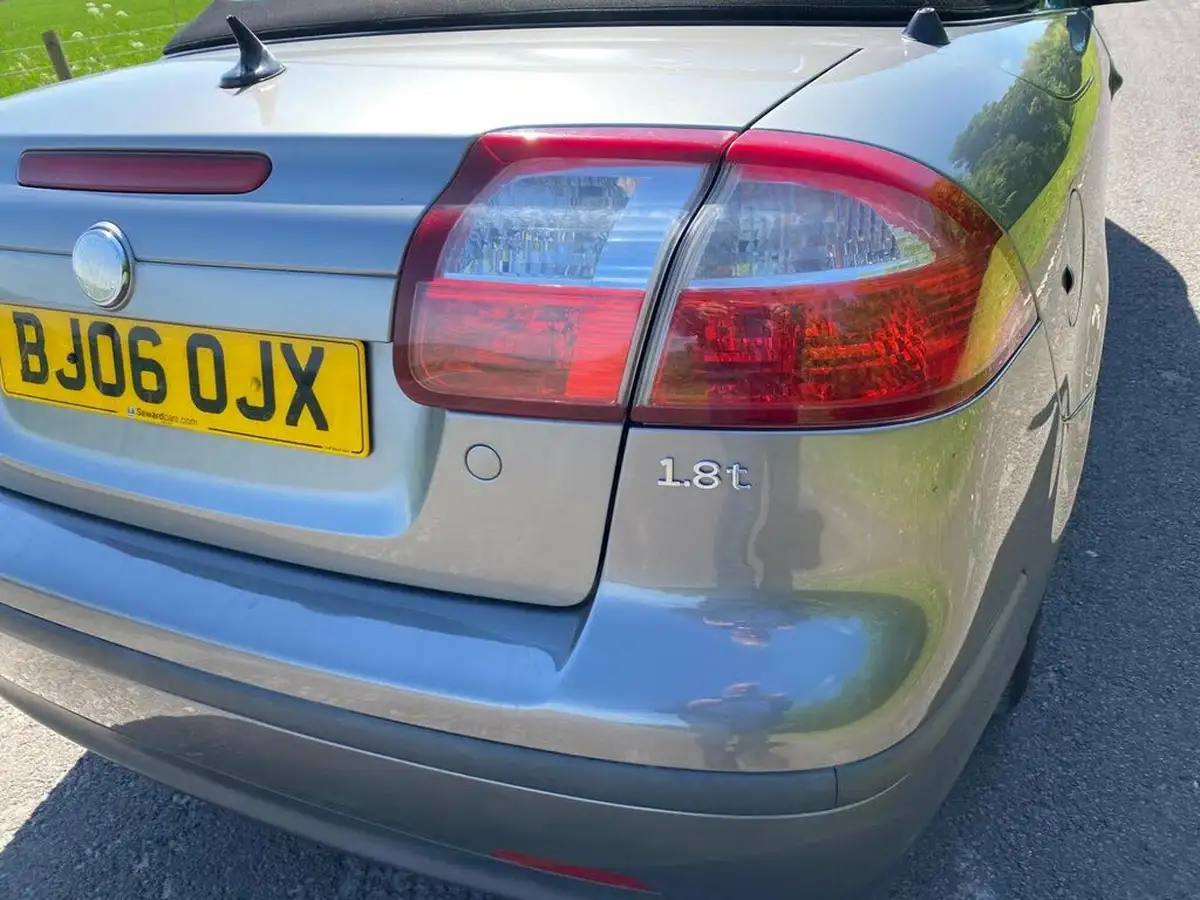 2006-saab-9-3-20-linear-18t-convertible-2d-big-15