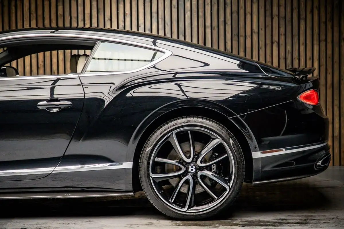 2019-bentley-continental-60-gt-4x4-coupe-big-17