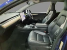2022-tesla-model-y-e-long-range-small-5