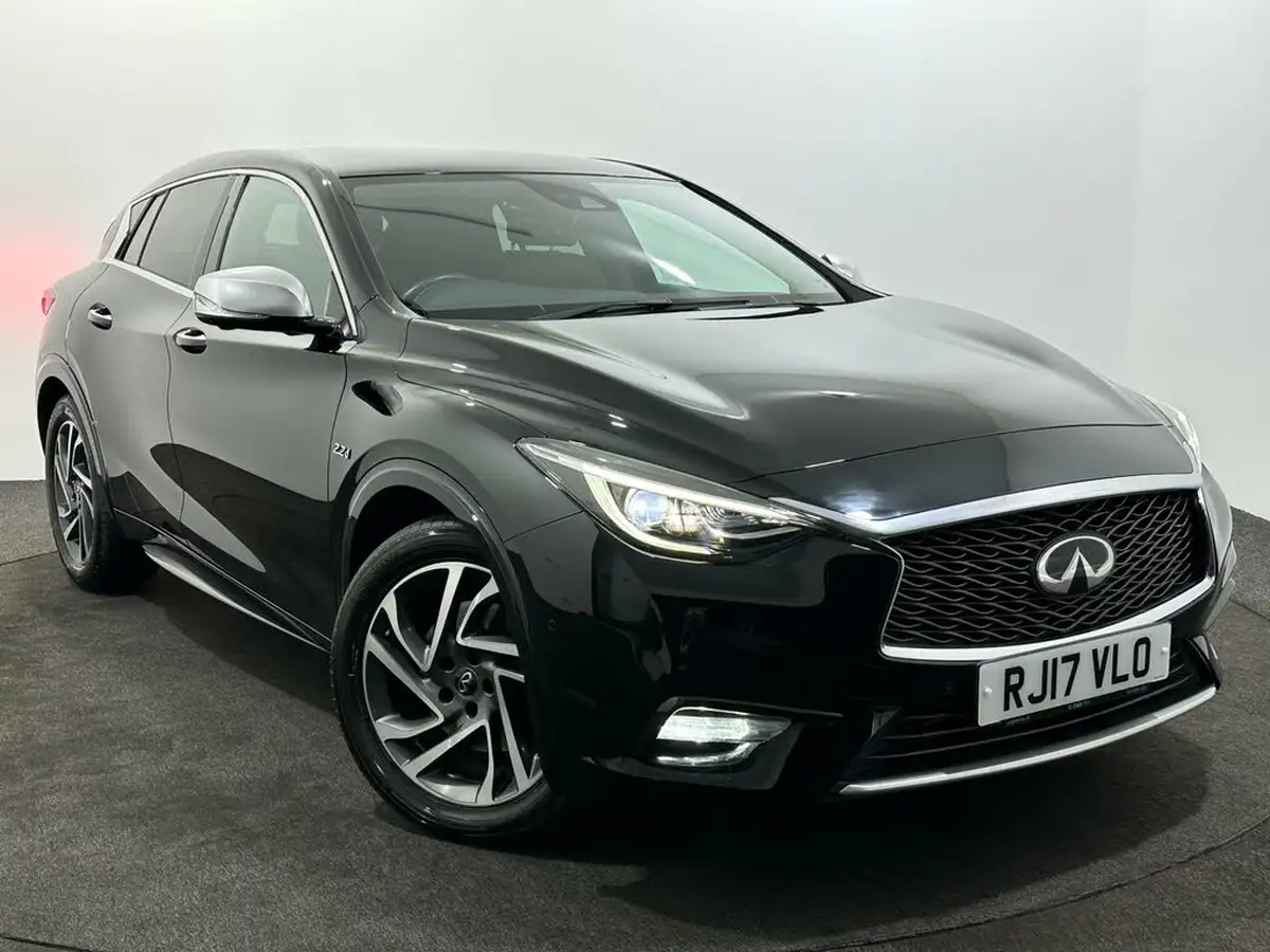 2017-infiniti-q30-22d-business-executive-big-48