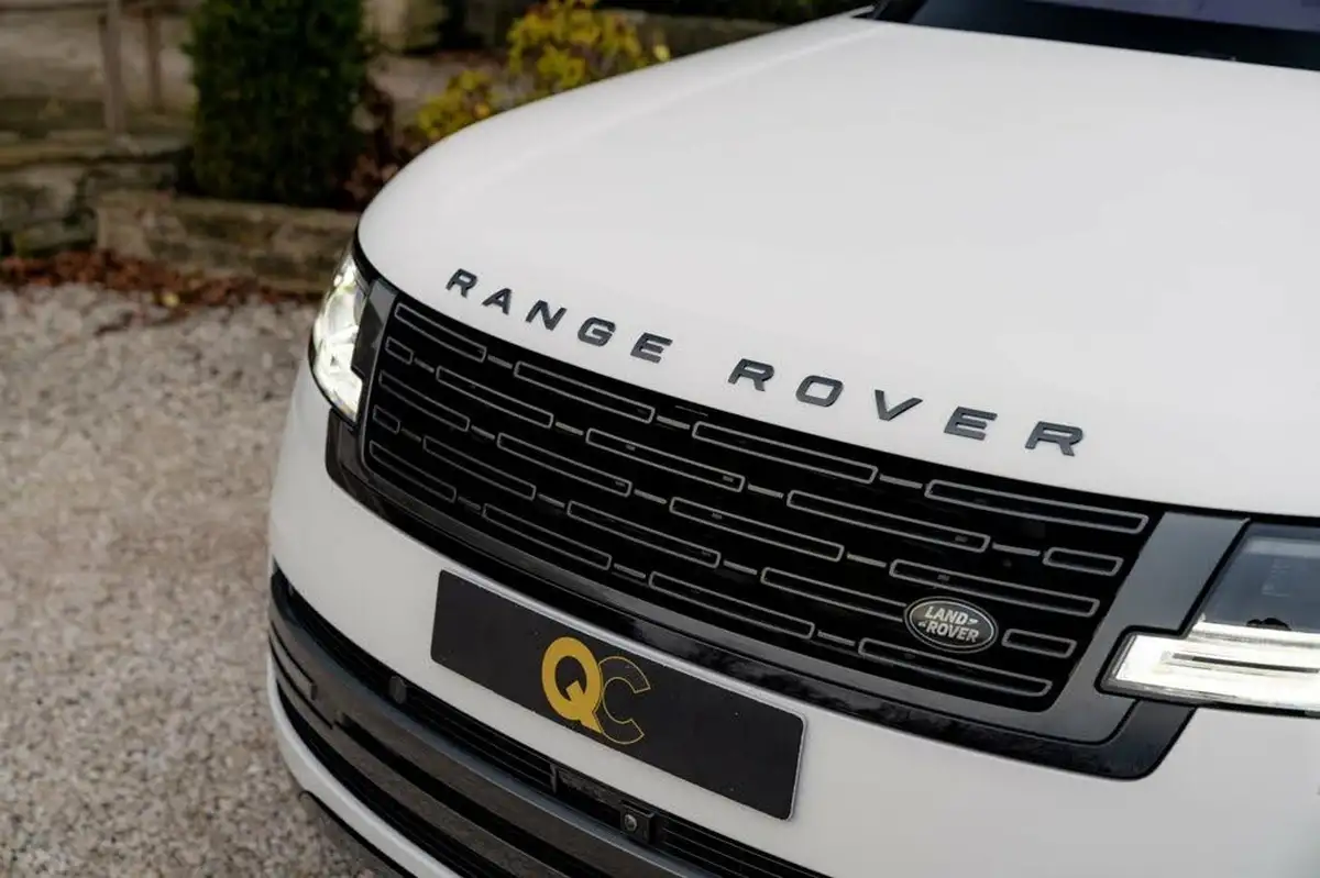 2023-land-rover-range-rover-30-p400-autobiography-big-6