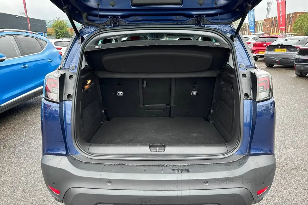 2022-vauxhall-crossland-12-ultimate-130ps-big-13