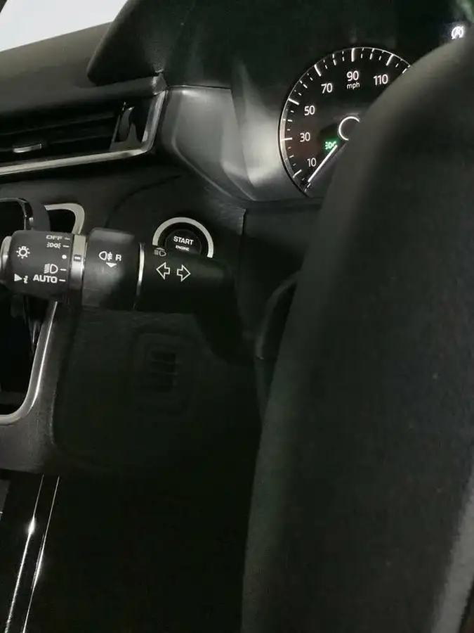 2019-land-rover-range-rover-velar-20-d180-no-trim-big-14