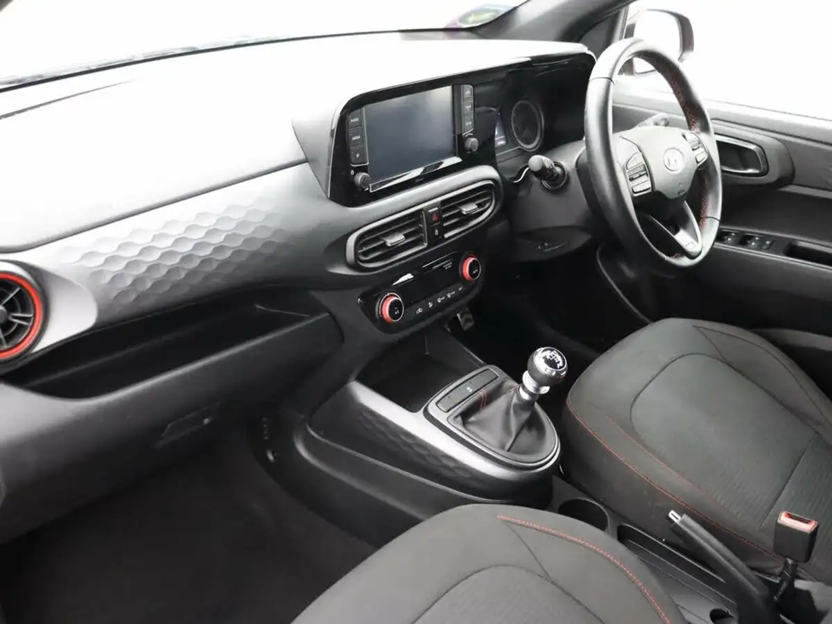 2022-hyundai-i10-10-t-gdi-n-line-big-11