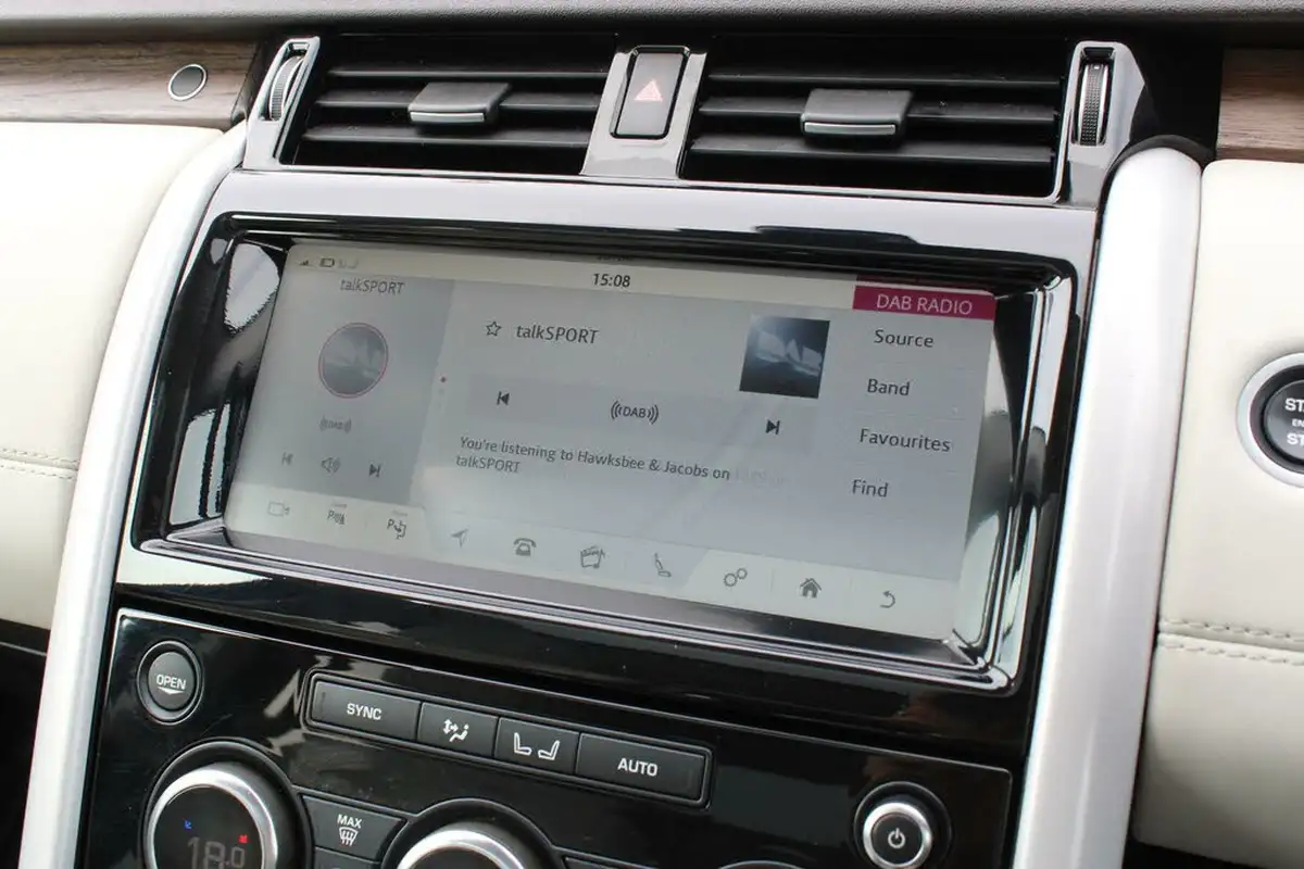 2019-land-rover-discovery-20-sd4-hse-big-30