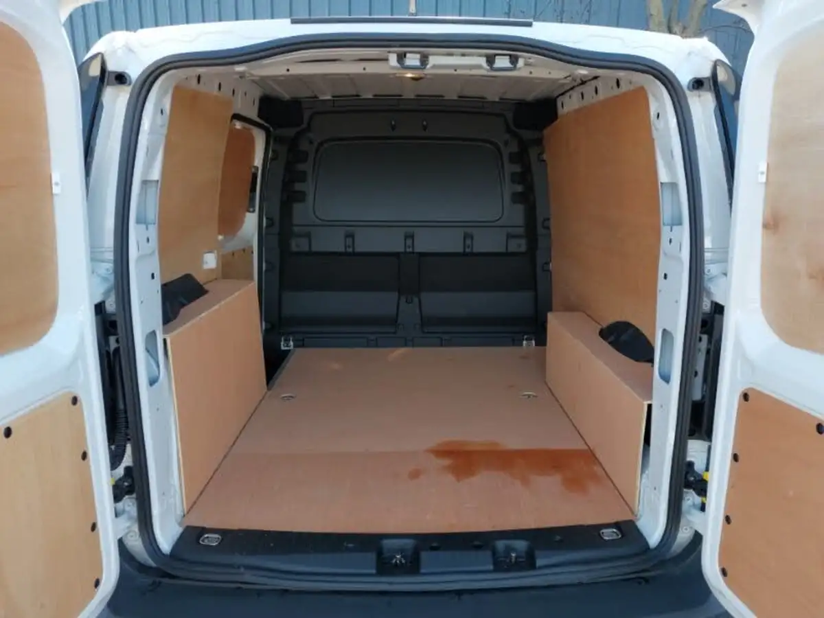 2024-volkswagen-caddy-20tdi-c20-cargo-commerce-big-7