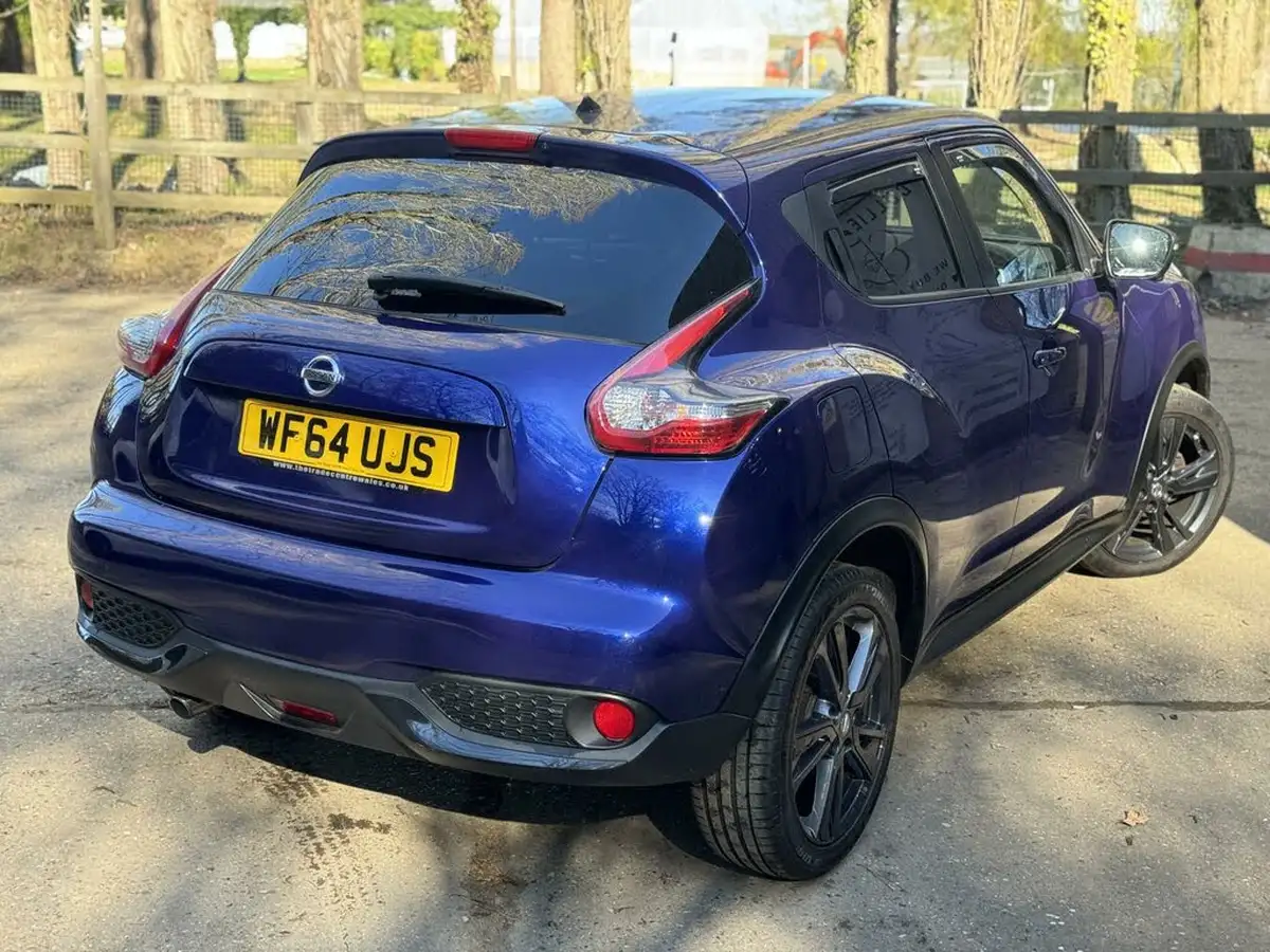 2014-nissan-juke-12-tekna-big-27