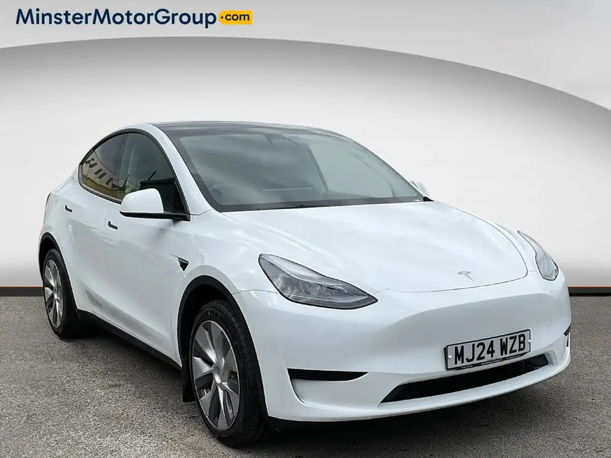2024-tesla-model-y-e-rwd-big-0