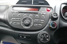 2014-honda-jazz-12-s-small-10