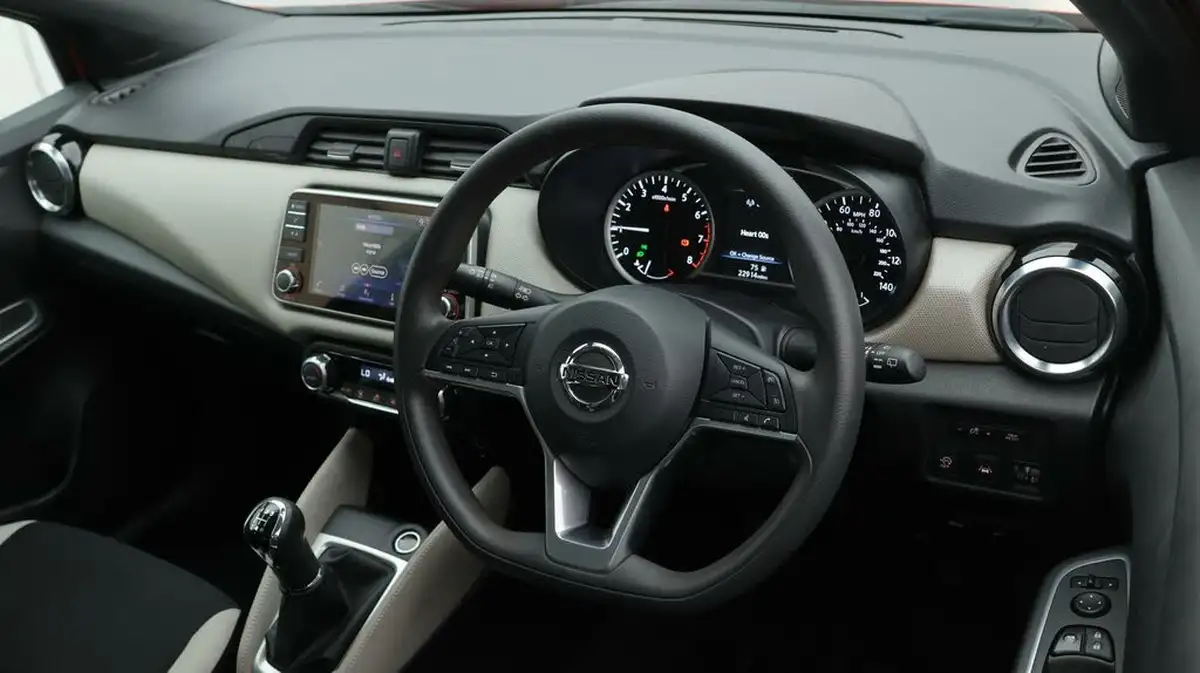 2019-nissan-micra-09-ig-t-acenta-limited-edition-big-9