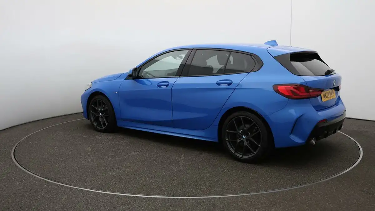 2021-bmw-1-series-20td-118d-m-sport-lcp-auto-big-27