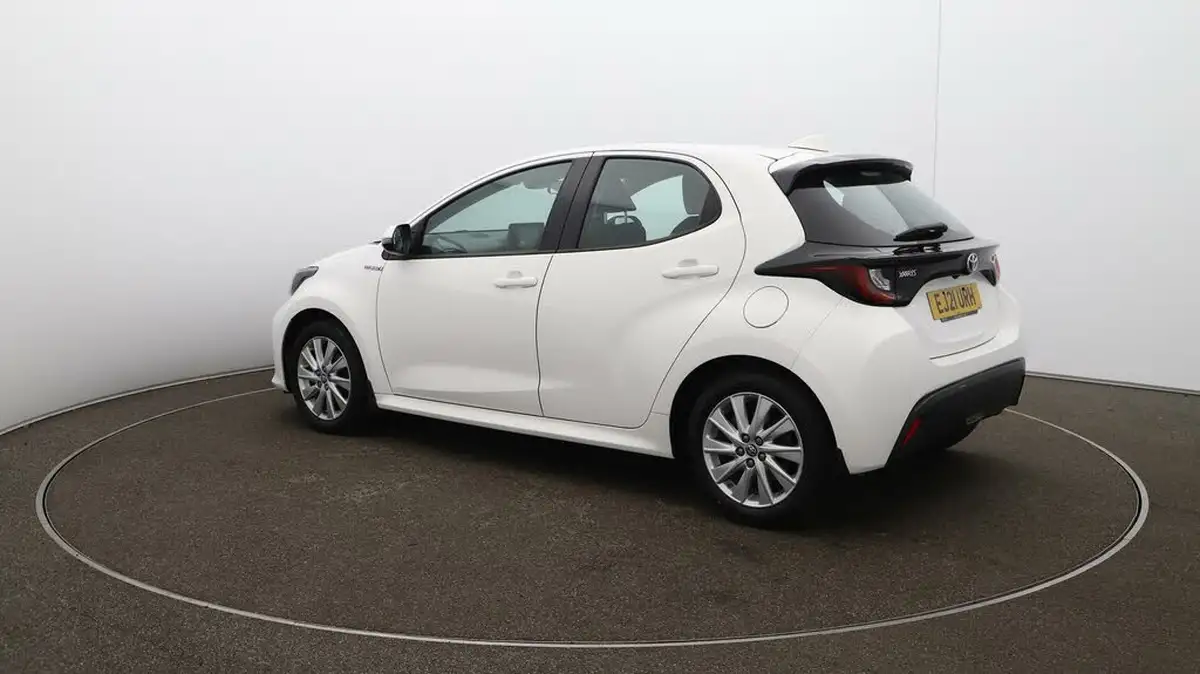 2021-toyota-yaris-15-vvt-i-icon-114bhp-hybrid-1490cc-e-cvt-big-28
