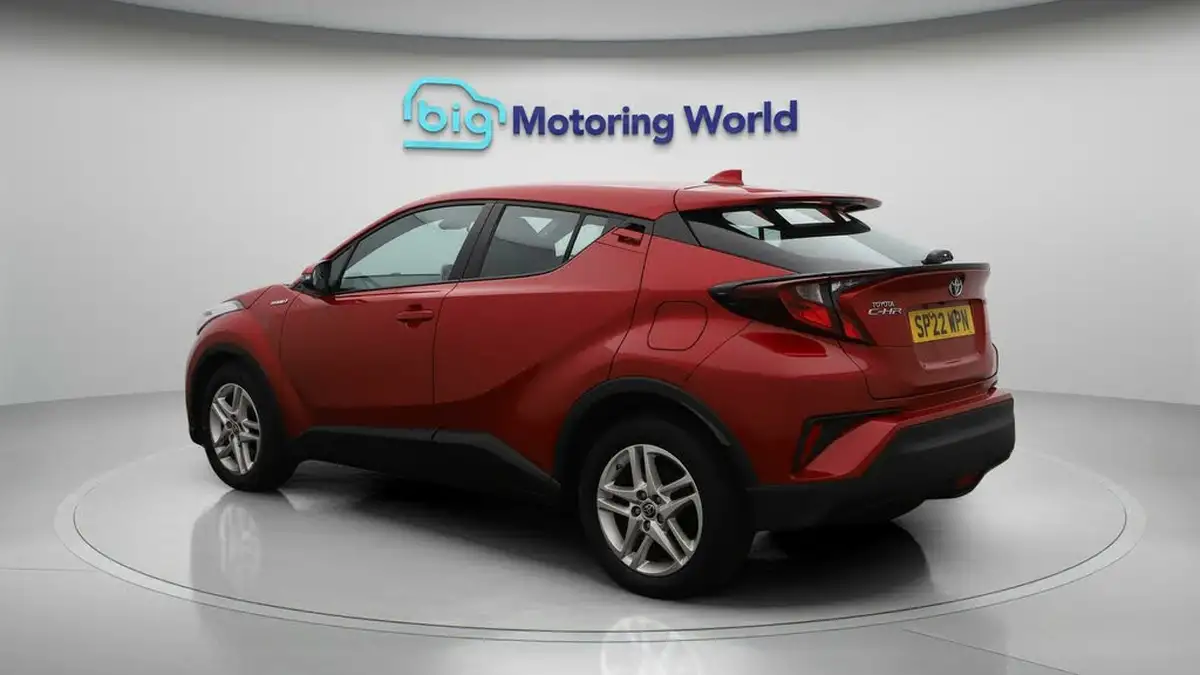 2022-toyota-c-hr-18-vvt-i-icon-big-5