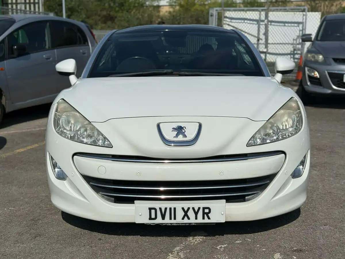 2011-peugeot-rcz-16-sport-156-big-1