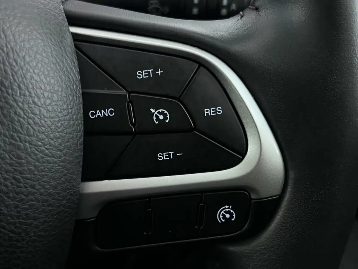 2021-jeep-compass-14-multiair-ii-longitude-168bhp-4x4-auto-big-19