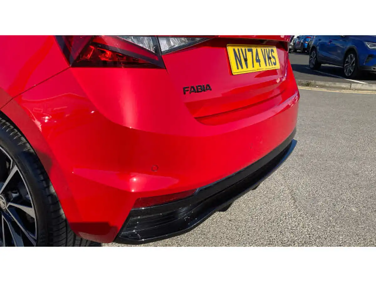 2025-skoda-fabia-15-tsi-monte-carlo-edition-big-20