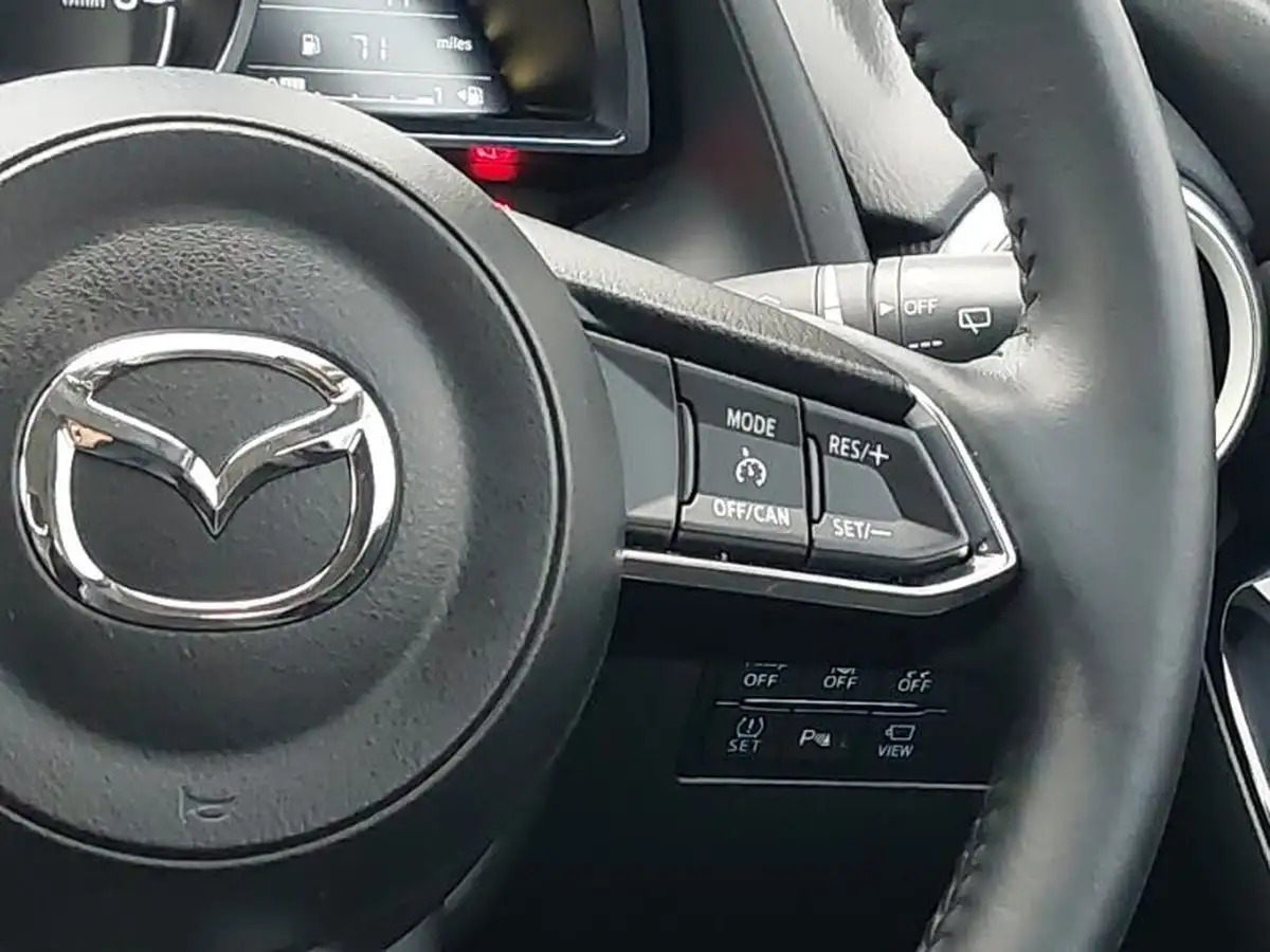 2022-mazda-mazda2-15-e-skyactiv-g-gt-sport-tech-big-9