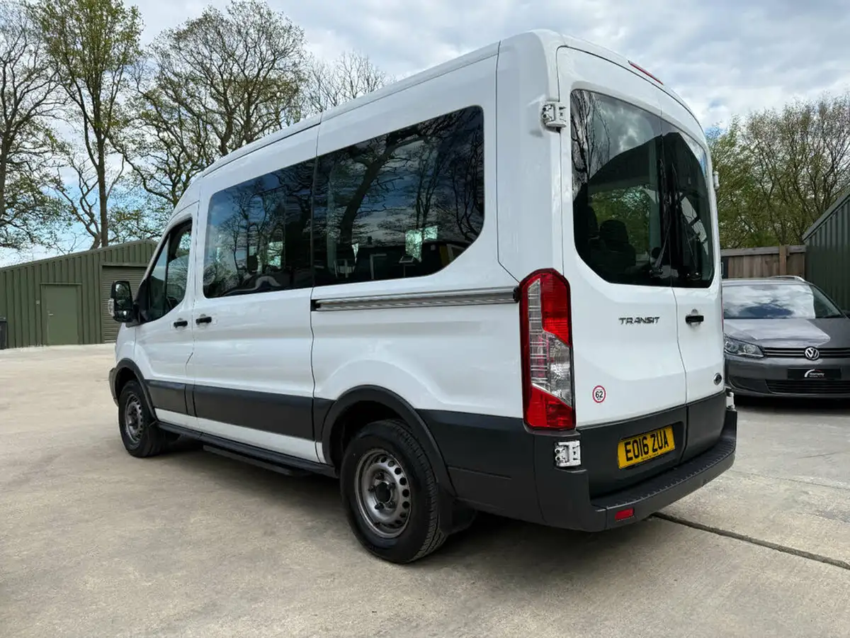 2016-ford-transit-22tdci-350-l2h2-125pseu6-hdt-bus-11-seats-big-7