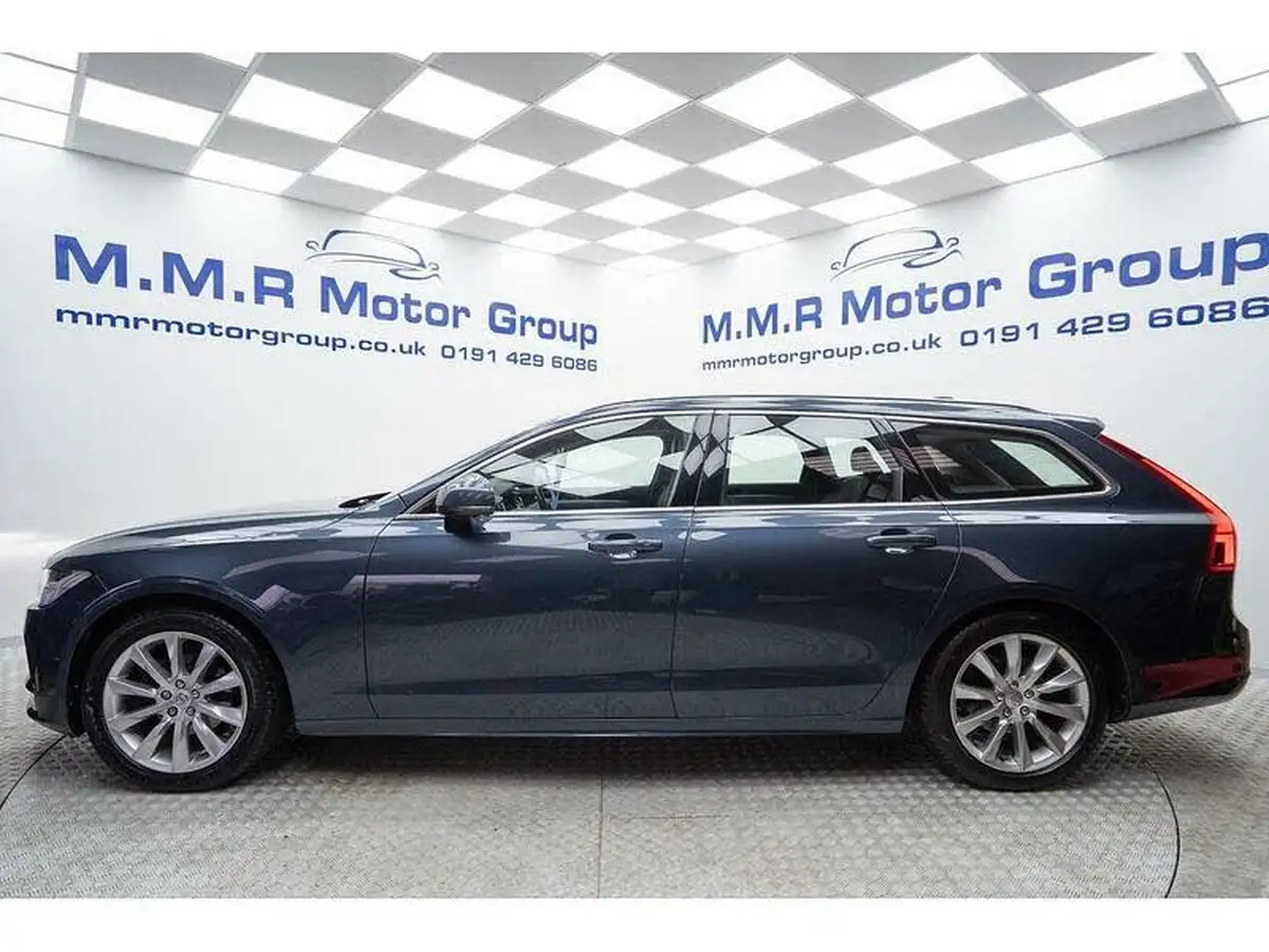 2019-volvo-v90-20-t4-momentum-plus-big-16