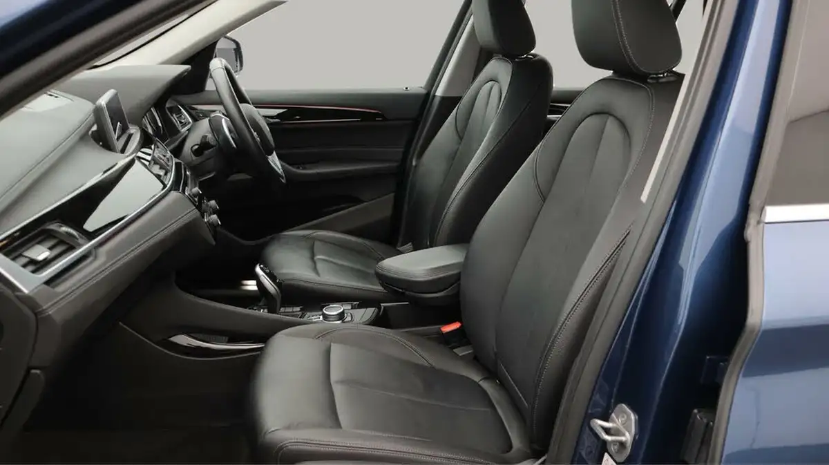 2022-bmw-x1-20-sdrive20i-xline-big-14