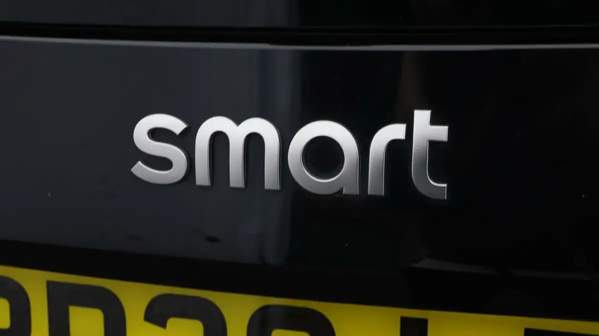2020-smart-fortwo-eq-pulse-premium-coupe-big-19