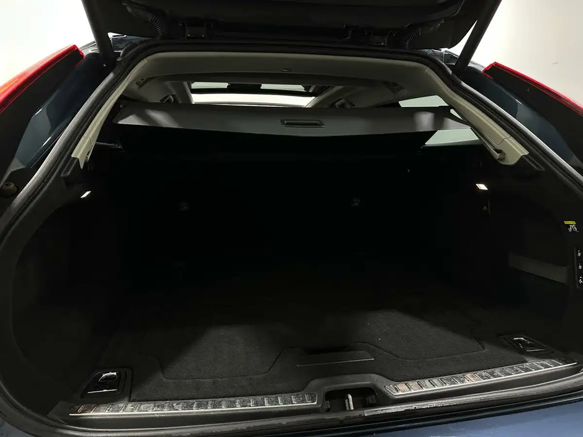2018-volvo-v90-20td-d5-inscription-pro-awd-big-46