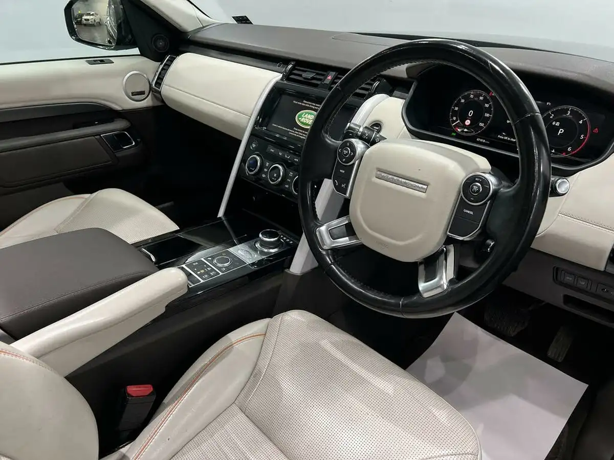 2018-land-rover-discovery-20sd4-hse-240pse6-4wd-panel-van-auto-big-16