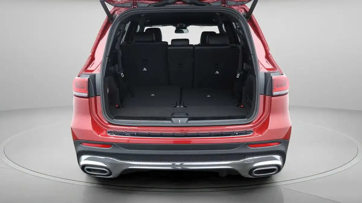 2021-mercedes-benz-glb-class-13-glb200-amg-line-8g-tronic-big-16