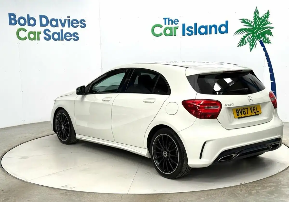 2017-mercedes-benz-a-class-16-a160-amg-line-ss-big-6