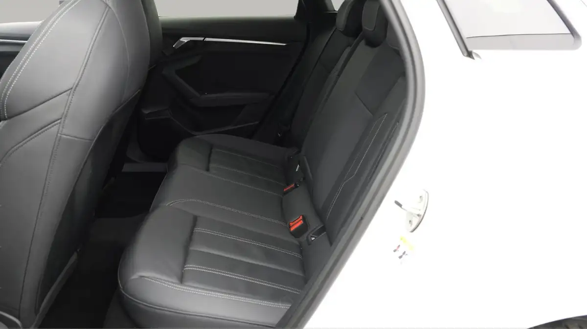 2021-audi-a3-14-40-tfsi-e-s-line-big-15