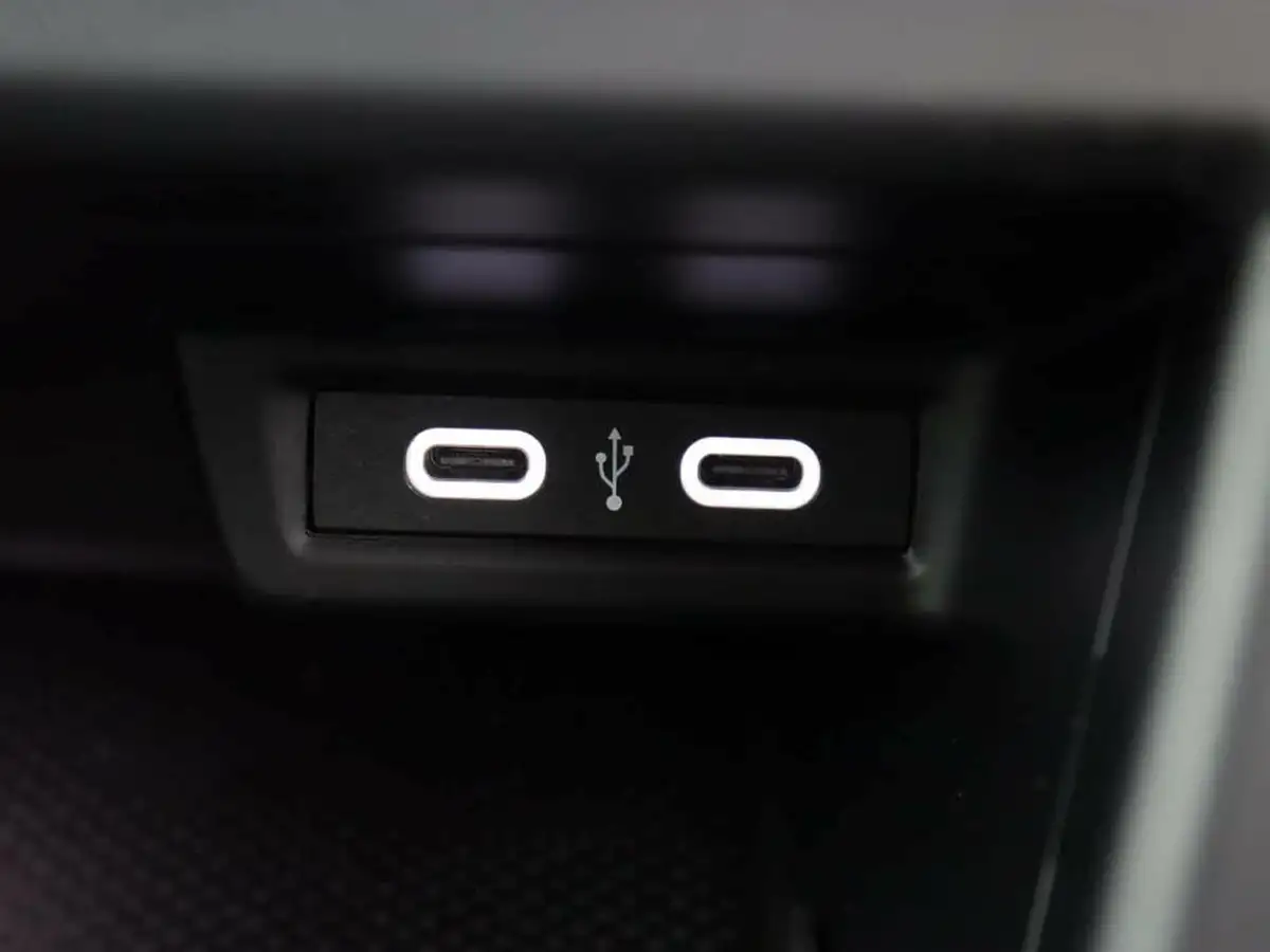 2023-volkswagen-polo-10-tsi-r-line-95ps-dsg-big-21