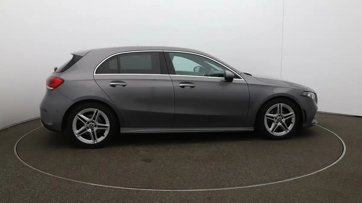 2020-mercedes-benz-a-class-13-a200-amg-line-premium-plus-hatchback-5d-7g-dct-big-43