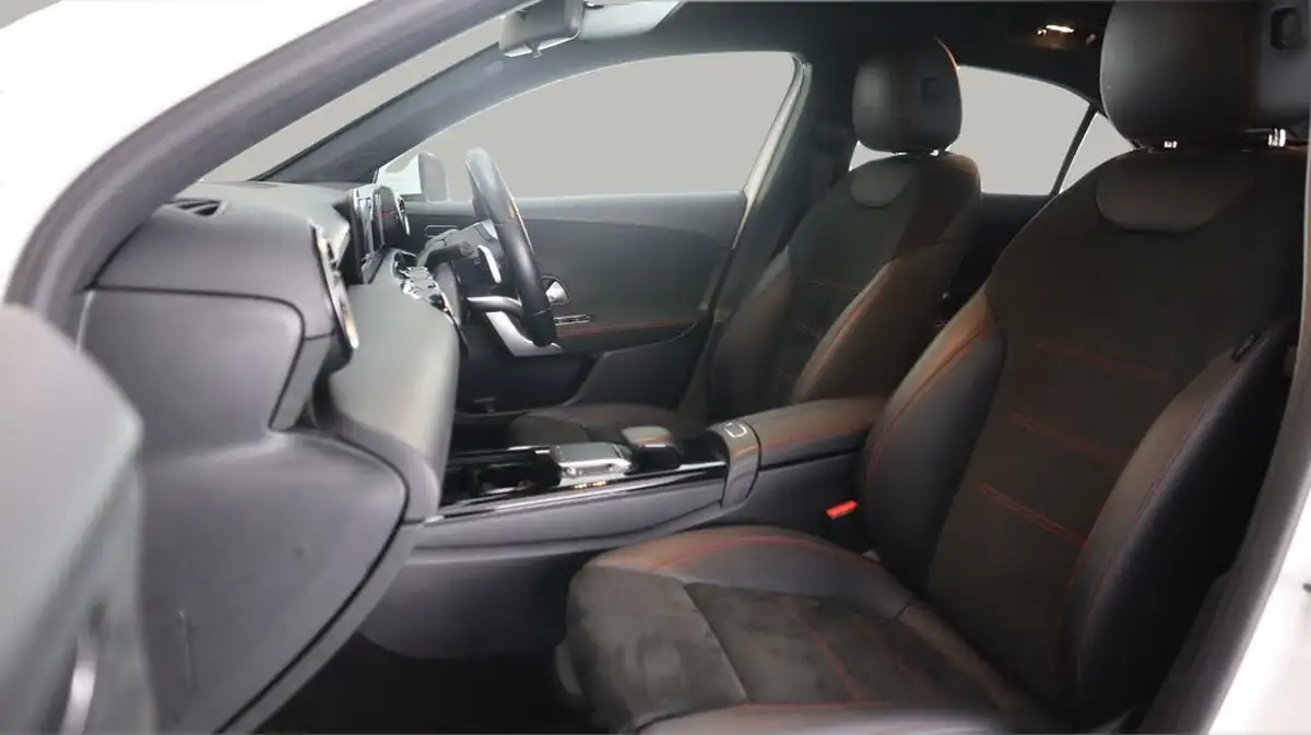 2021-mercedes-benz-a-class-13-a250e-amg-line-saloon-4d-big-14