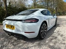 2016-porsche-cayman-718-20-small-3
