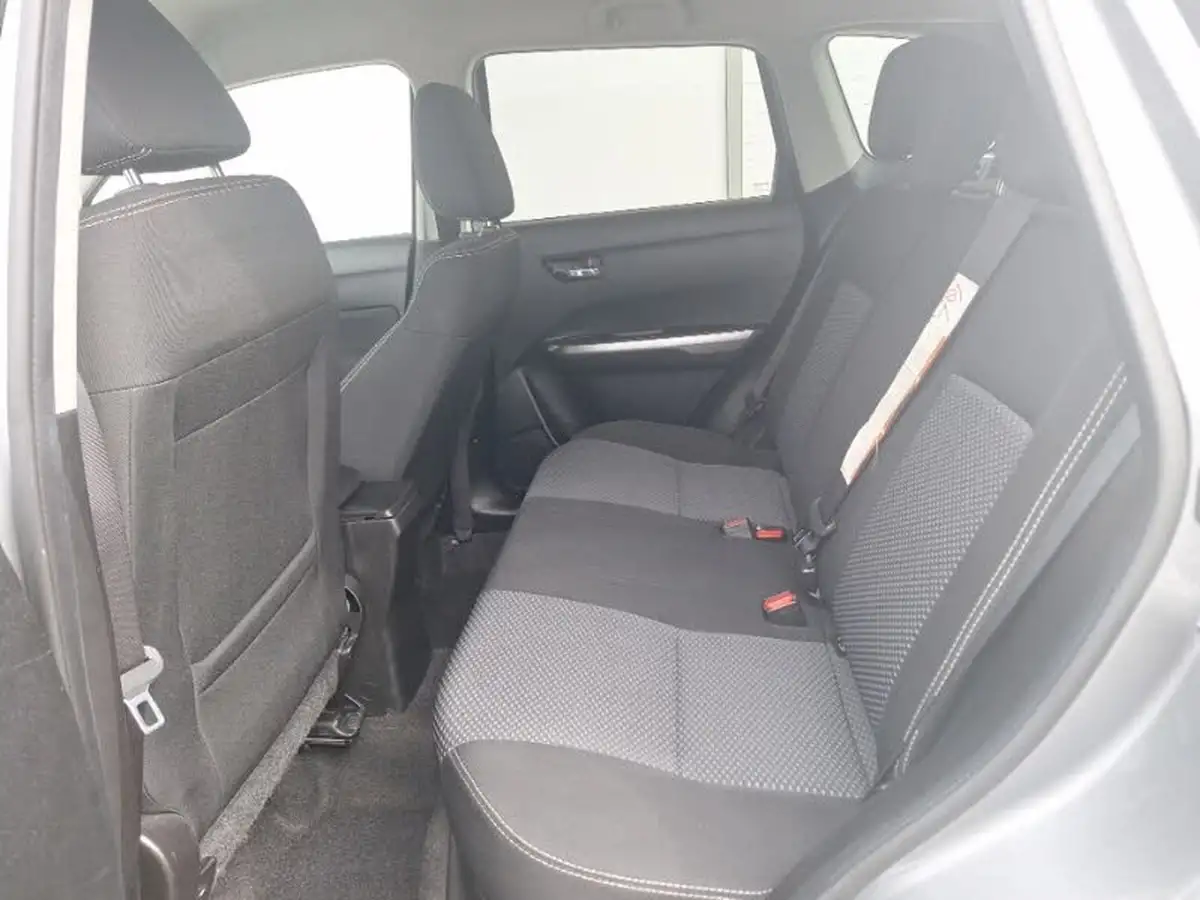 2022-suzuki-vitara-14-boosterjet-sz-t-big-5