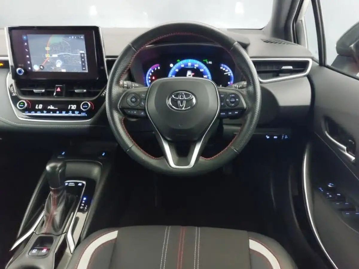 2022-toyota-corolla-20-vvt-i-gr-sport-193bhp-hatchback-big-6