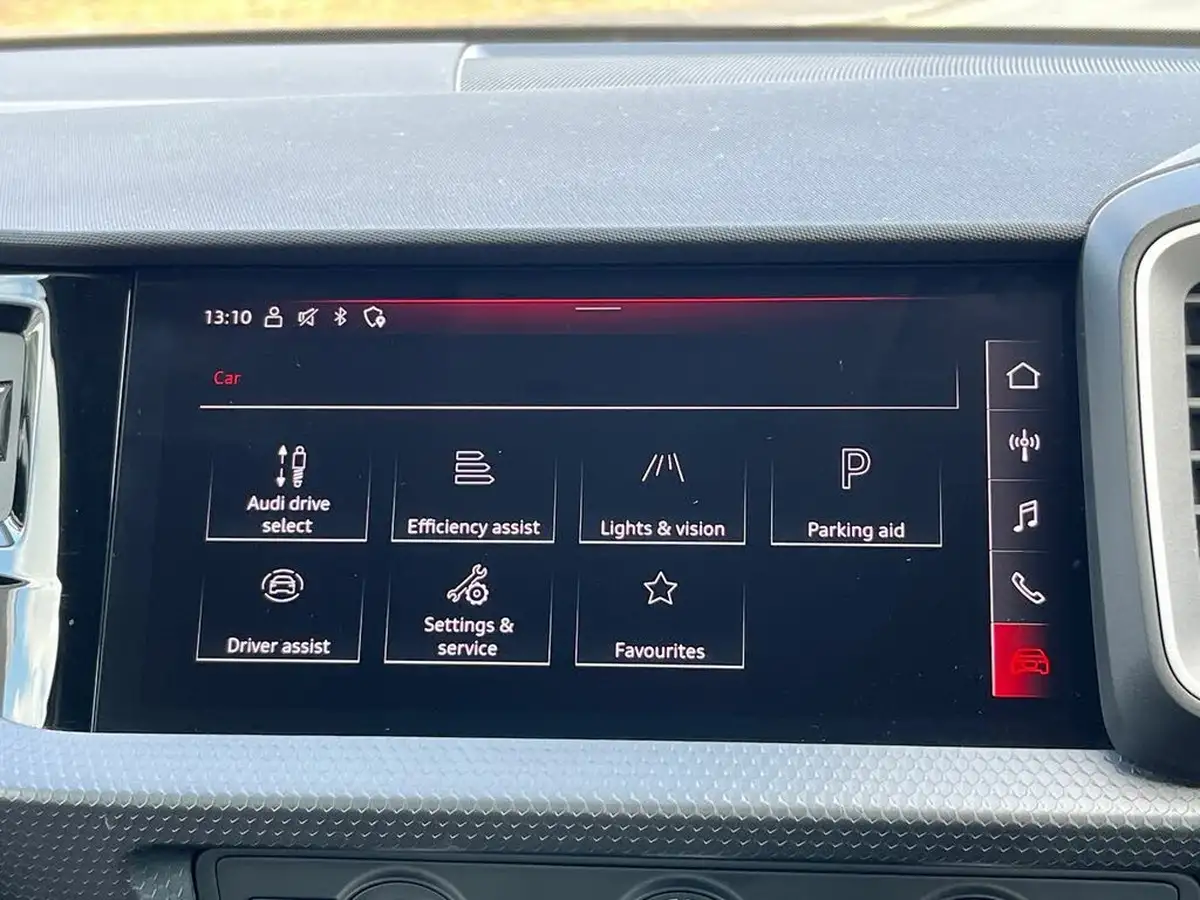 2023-audi-a1-10-30-tfsi-sport-big-18