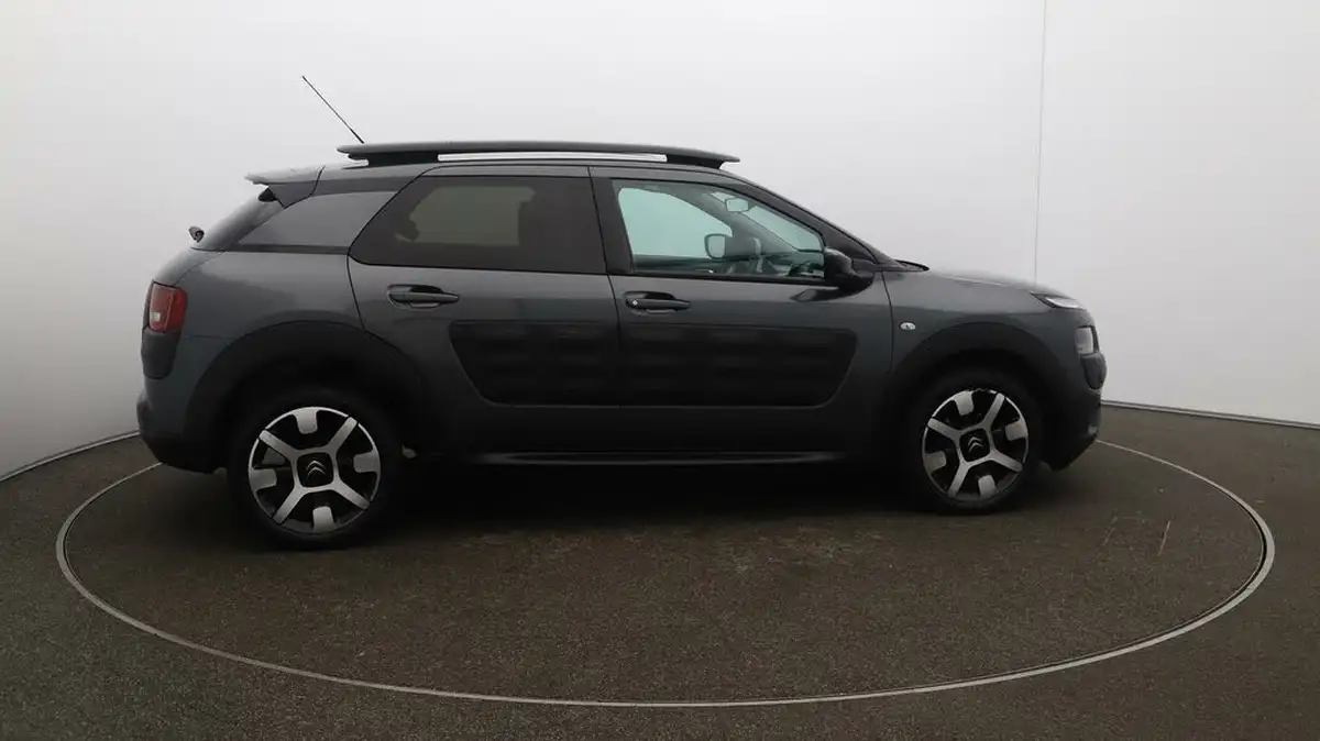 2017-citroen-c4-cactus-16bluehdi-flair-ss-etg6-big-8
