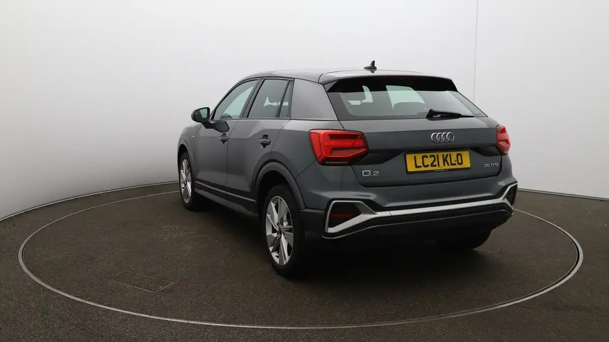 2021-audi-q2-15-35-tfsi-s-line-big-51