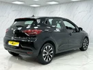 2022-renault-clio-10-tce-iconic-edition-small-10