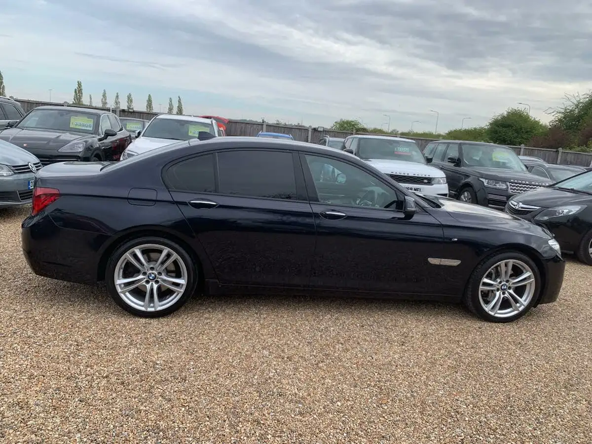2015-bmw-7-series-30td-730d-m-sport-exclusive-big-7