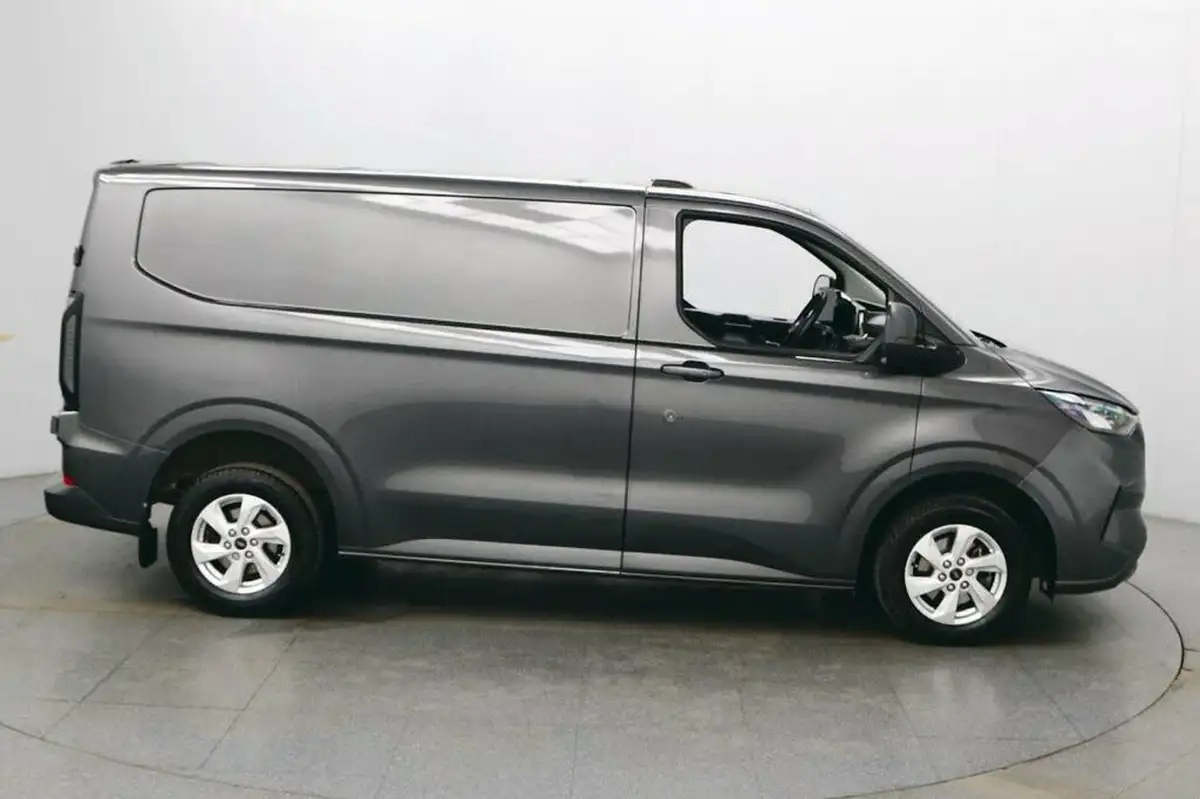 2023-ford-transit-custom-20tdci-320-l1h1-limited-136pseu6e-panel-van-1996cc-auto-big-8