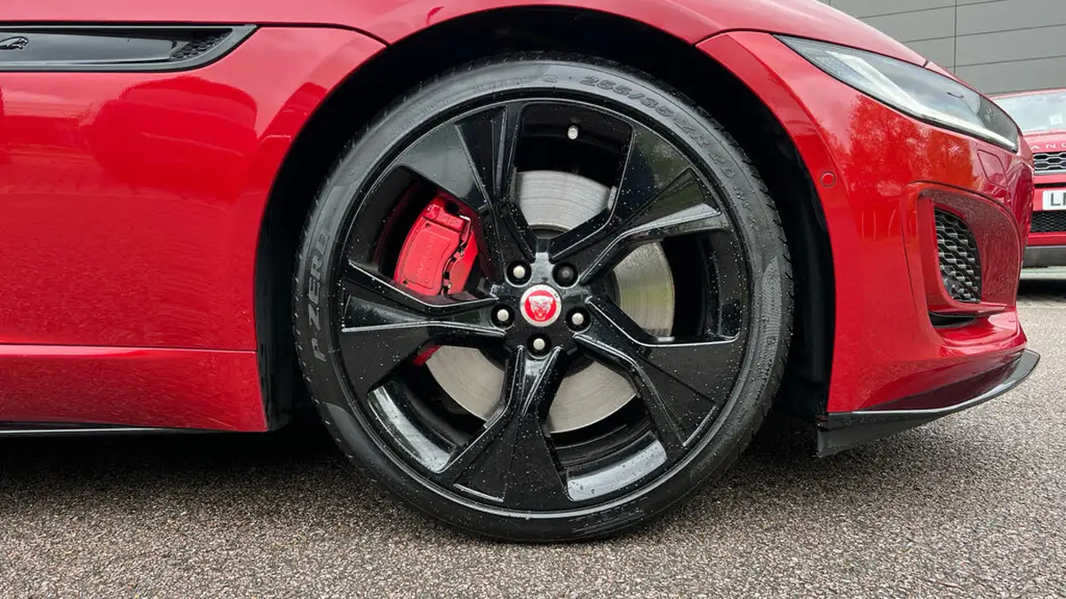 2021-jaguar-f-type-50-v8-p450-r-dynamic-awd-coupe-big-7