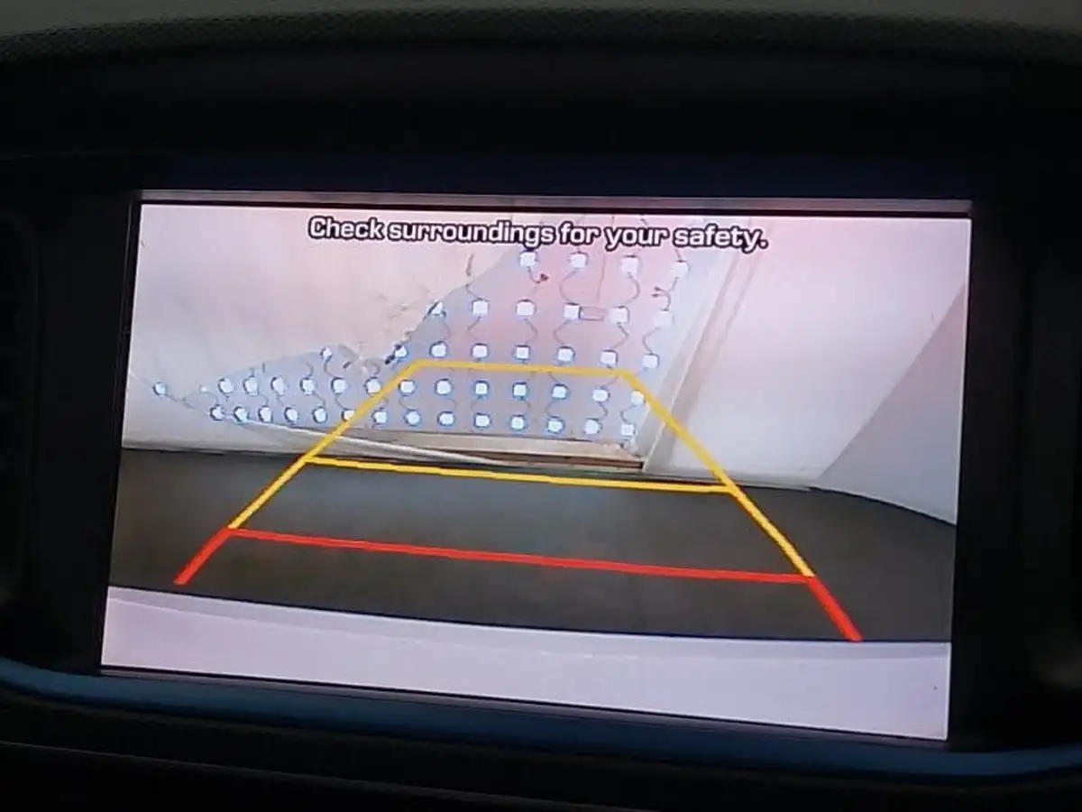 2019-hyundai-ioniq-16-gdi-premium-plug-in-hybrid-big-10