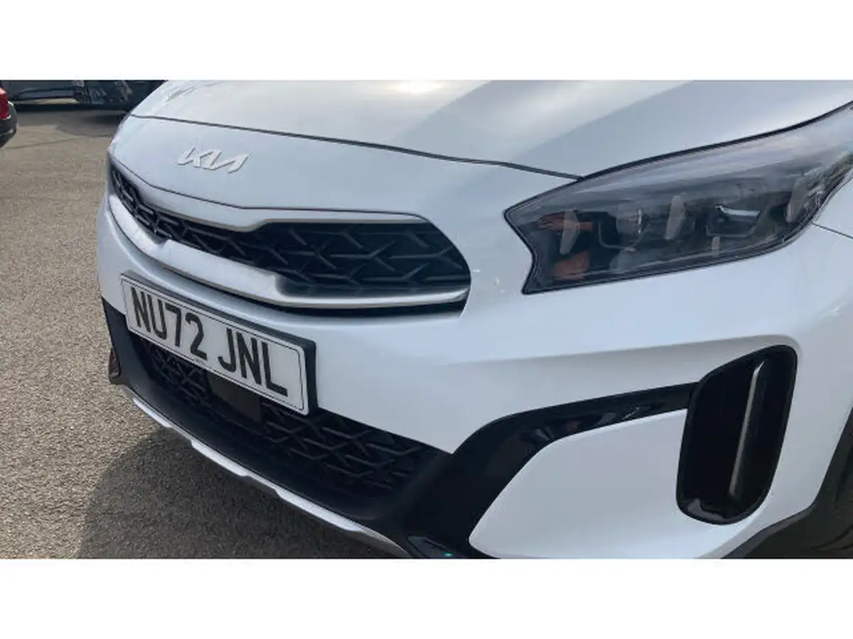2022-kia-xceed-15-t-gdi-3-big-26