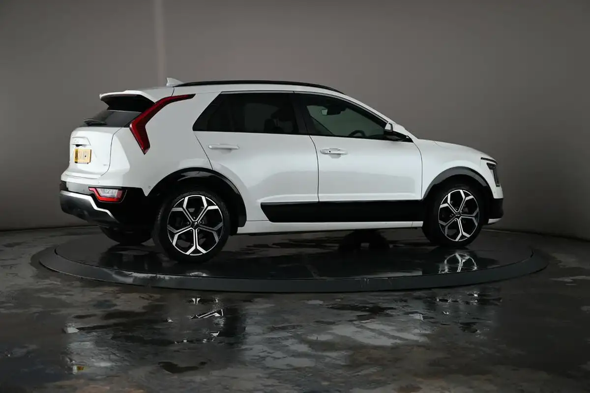 2024-kia-niro-16-gdi-139bhp-hev-132kwh-big-20