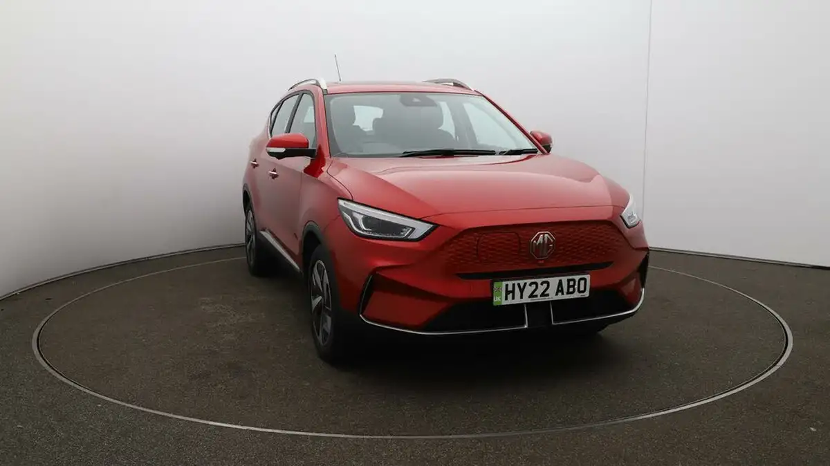 2022-mg-zs-suv-e-trophy-ev-176ps-big-35