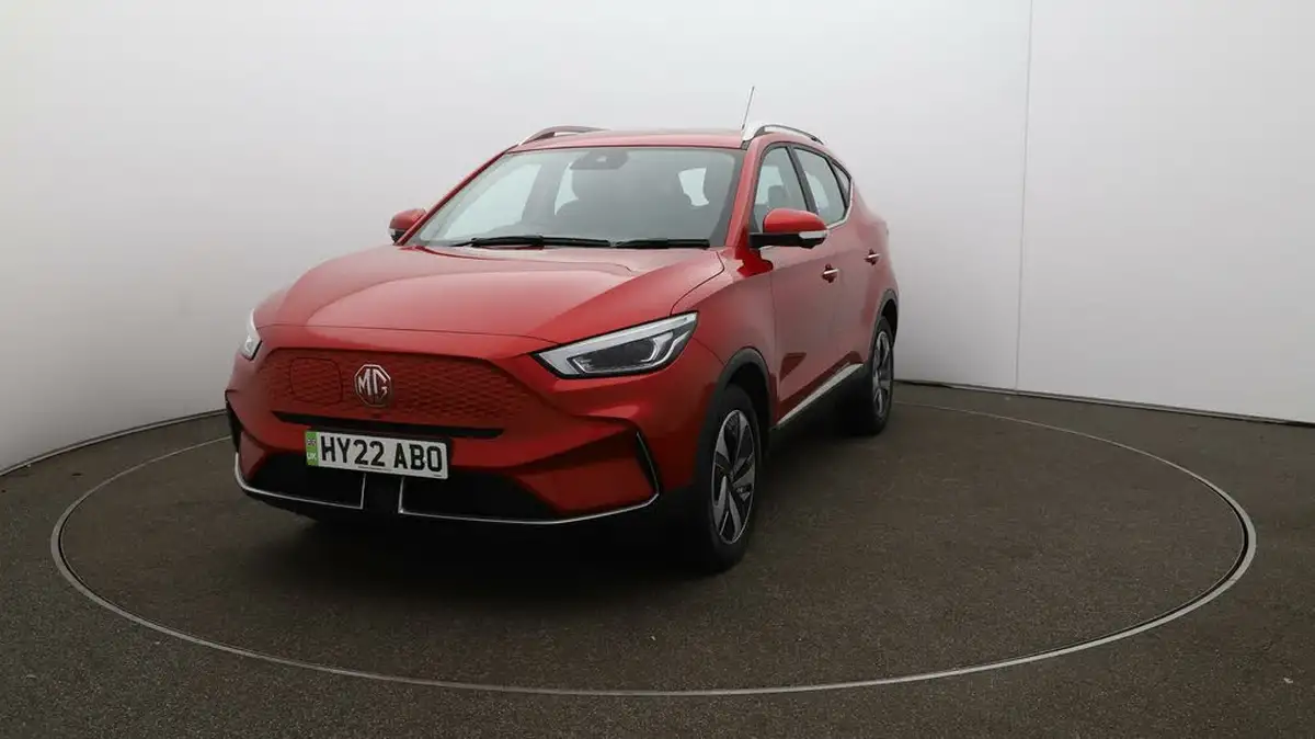 2022-mg-zs-suv-e-trophy-ev-176ps-big-31