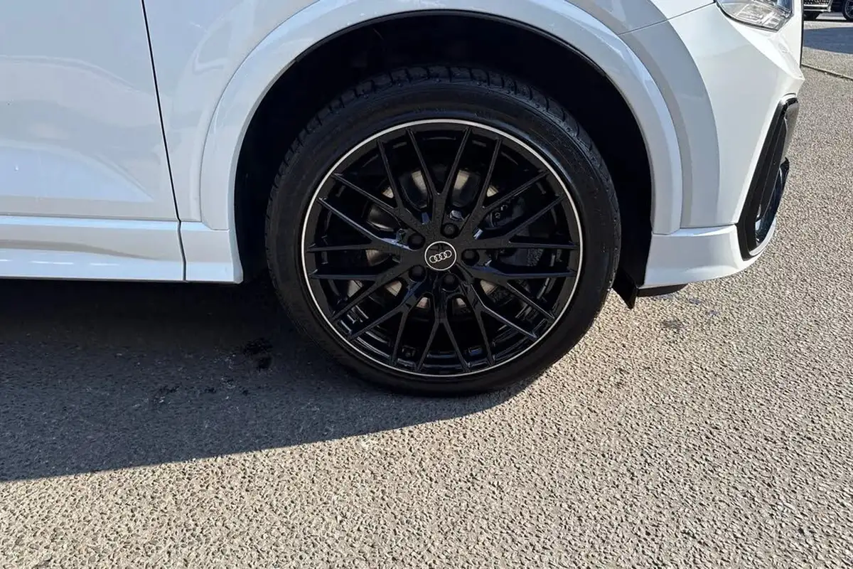 2024-audi-q2-15-35-tfsi-black-edition-s-tronic-big-11